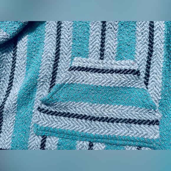 Drug Rug - Picture 4 of 4